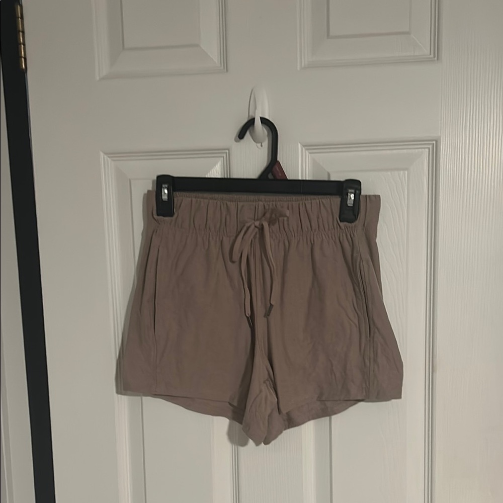 Women's Tan Shorts